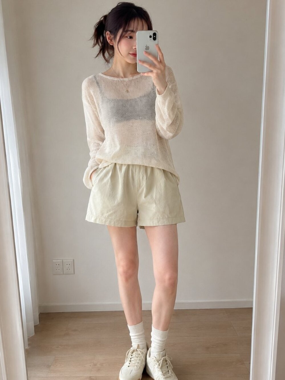 H&M Beige Relaxed Shorts Minimalist Korean Style Size M